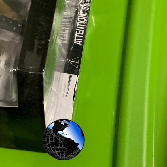 AUTOGRAPHED Limited Edition WWE Jakks CLASSIC SUPERSTARS DEMOLITION AX & SMASH - Picture 2 of 5